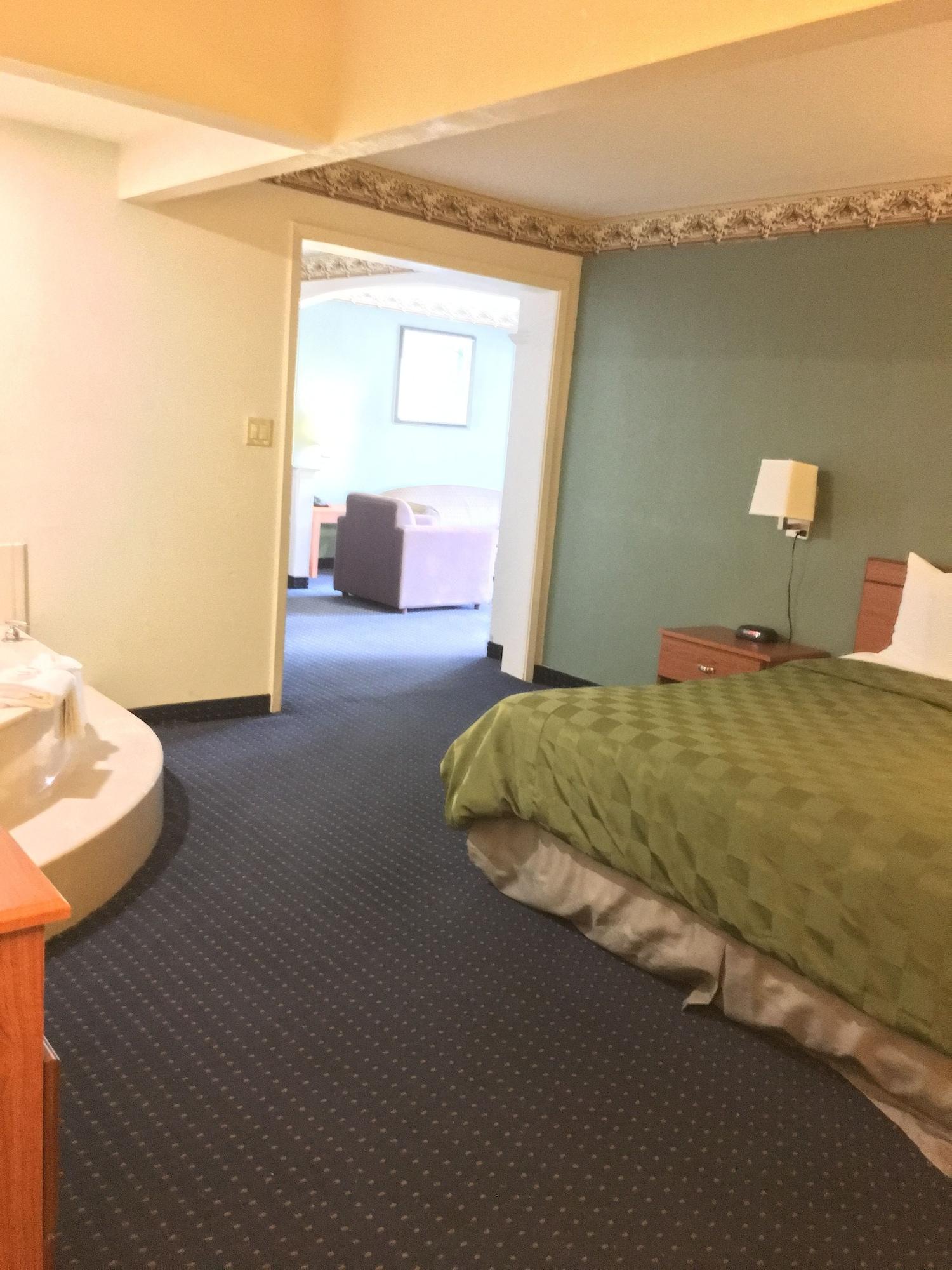 Days Inn By Wyndham Nacogdoches/Sfa University/Downtown מראה חיצוני תמונה