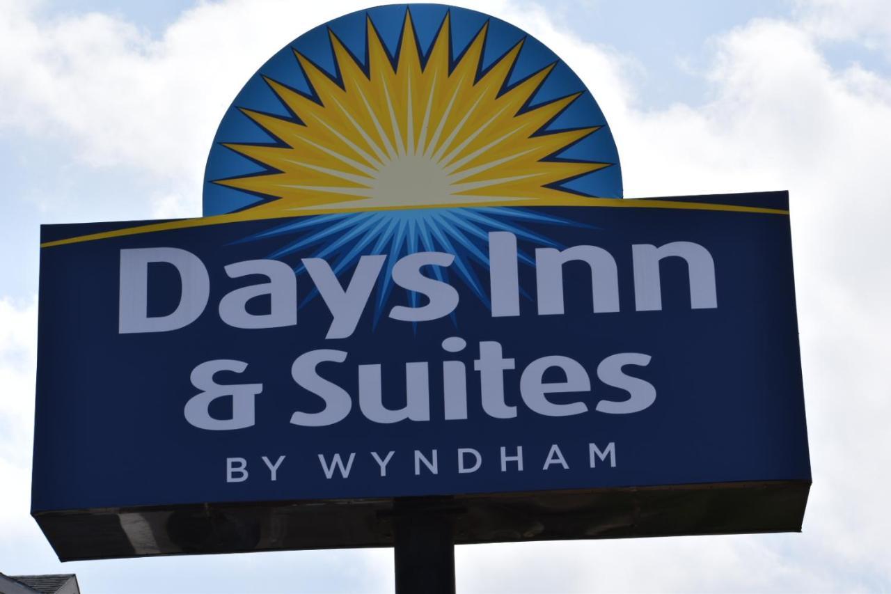 Days Inn By Wyndham Nacogdoches/Sfa University/Downtown מראה חיצוני תמונה