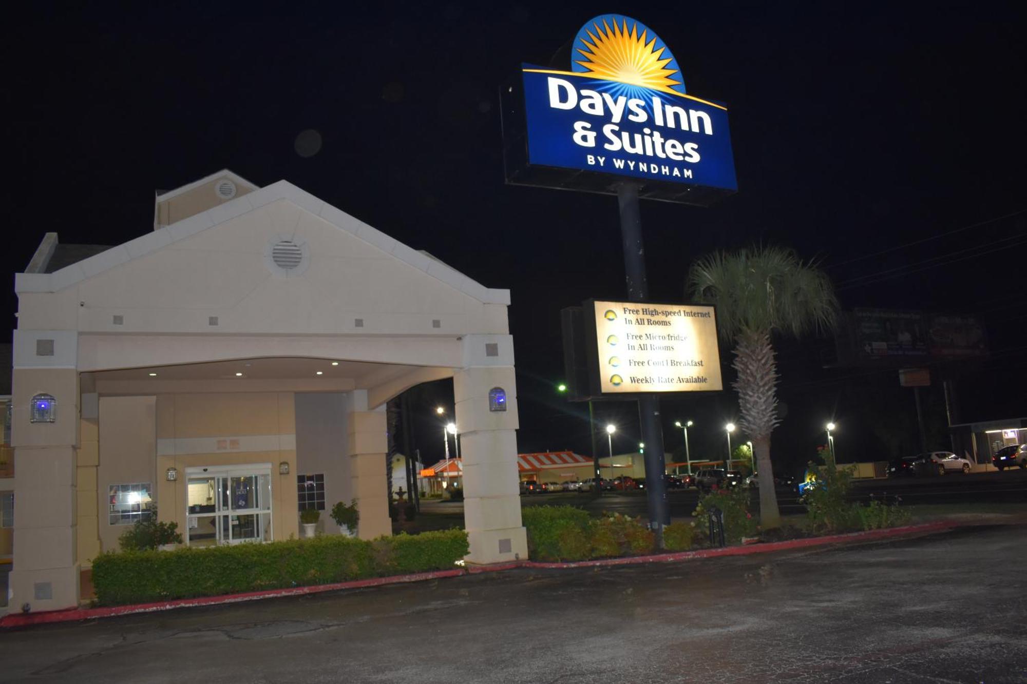 Days Inn By Wyndham Nacogdoches/Sfa University/Downtown מראה חיצוני תמונה