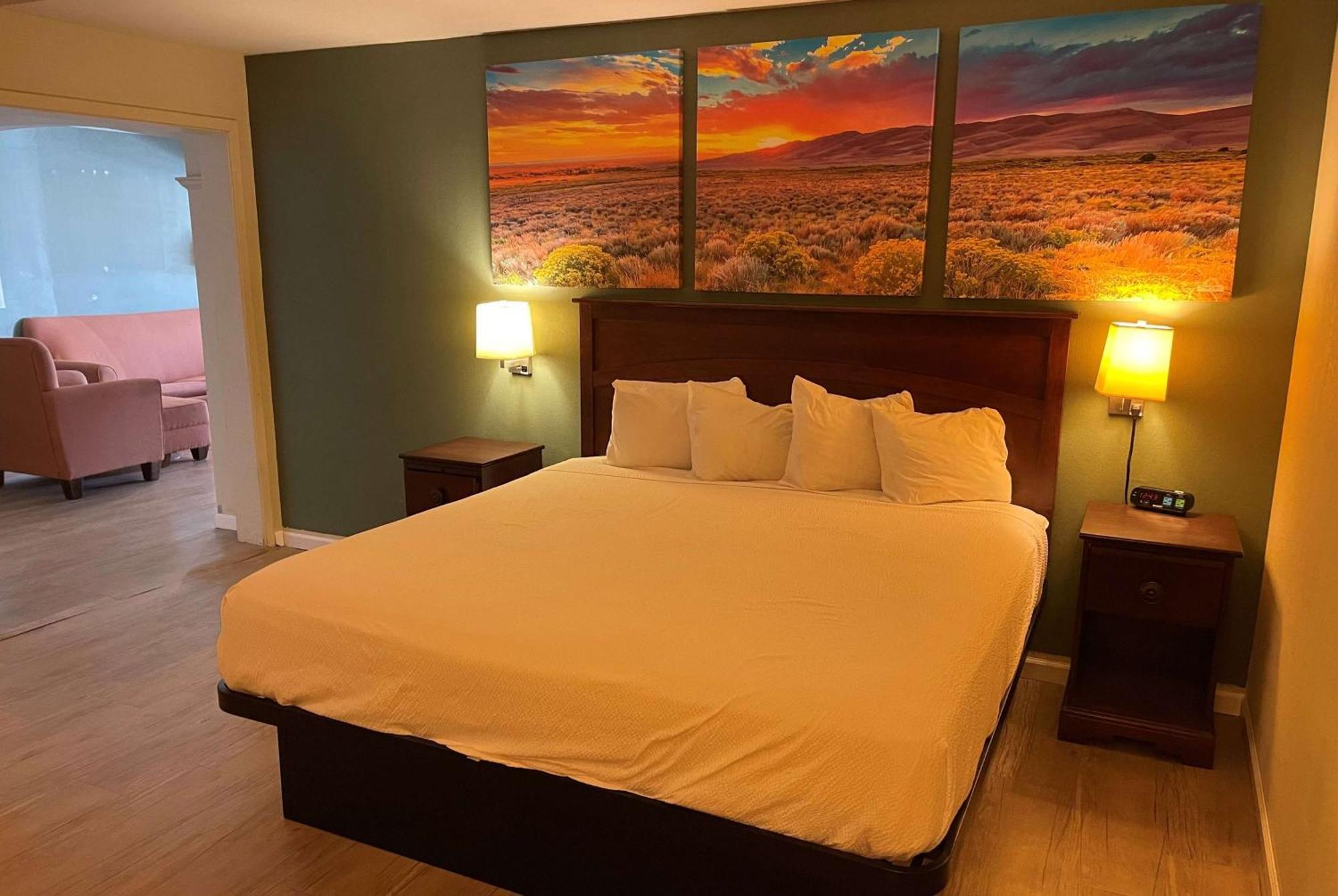 Days Inn By Wyndham Nacogdoches/Sfa University/Downtown מראה חיצוני תמונה