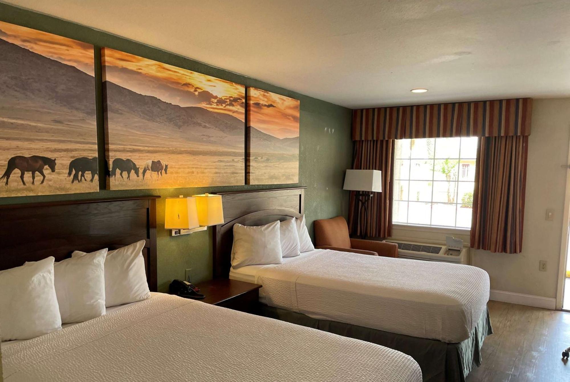 Days Inn By Wyndham Nacogdoches/Sfa University/Downtown מראה חיצוני תמונה